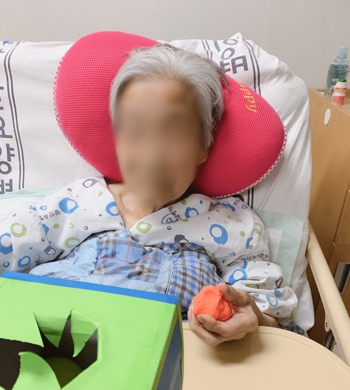 2019년 04월24일 촉감놀이 1,2W2.jpg