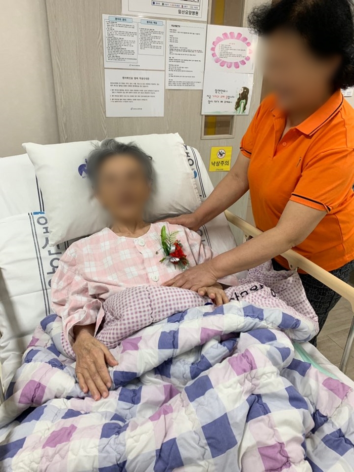 2019년05월08일 어버이날 카네이션 1.jpg