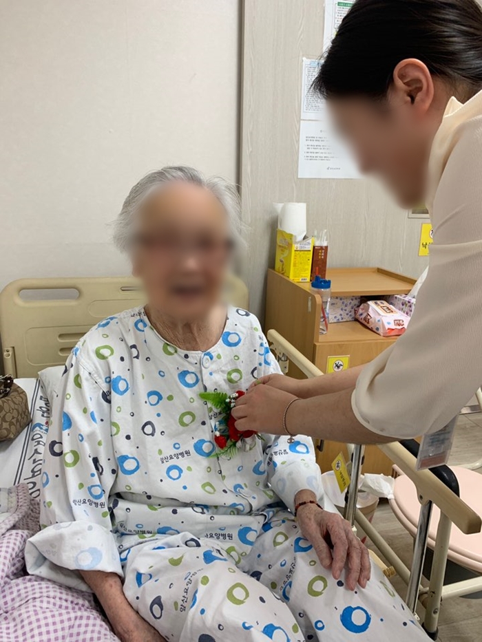 2019년05월08일 어버이날 카네이션 8.jpg