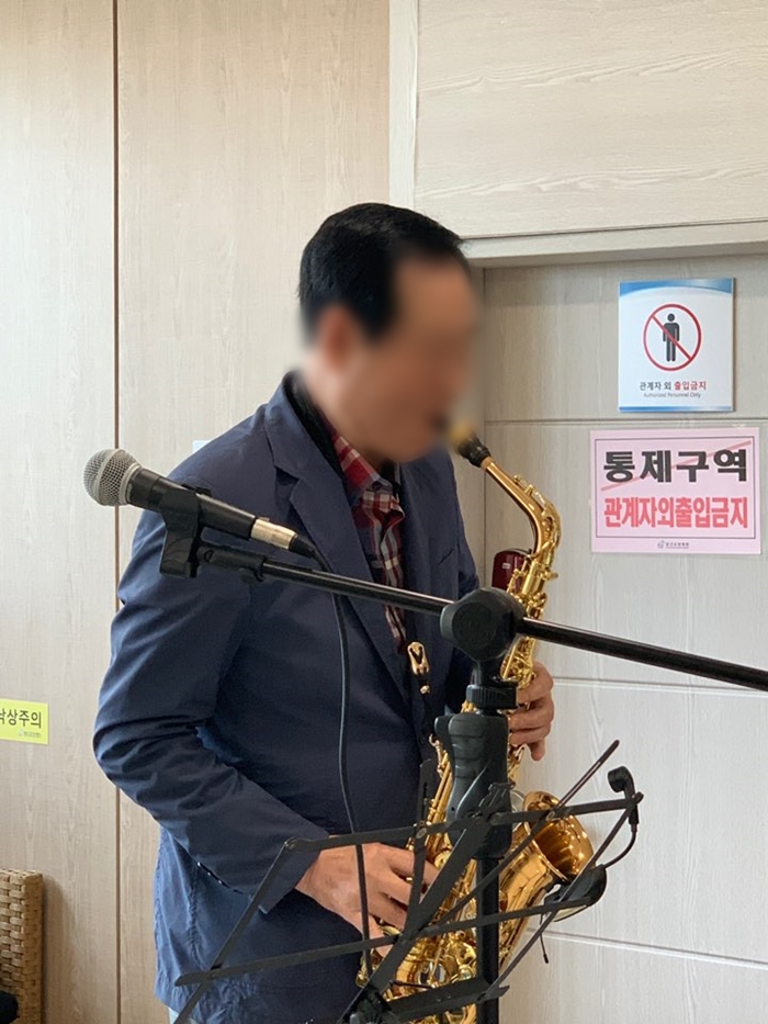 2019년05월08일 하모니카 공연9.jpg