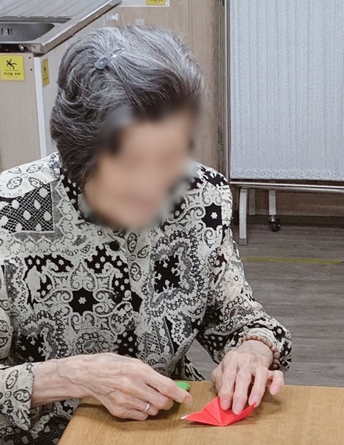 2019년05월15일 물고기접기1.jpg