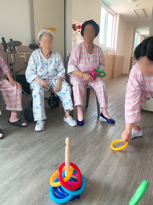 2019년05월28일 고리던지기1.jpg