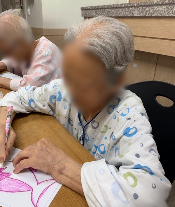 2019년07월22일 물고기 색칠하기 (7).jpg