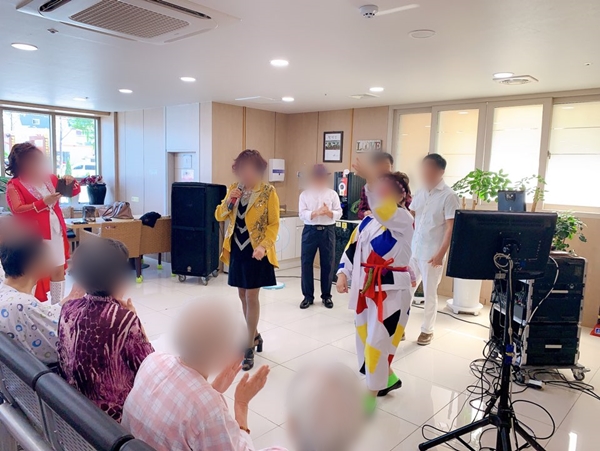 2019년 08월30일 신바람향기예술 공연단 (5).jpg