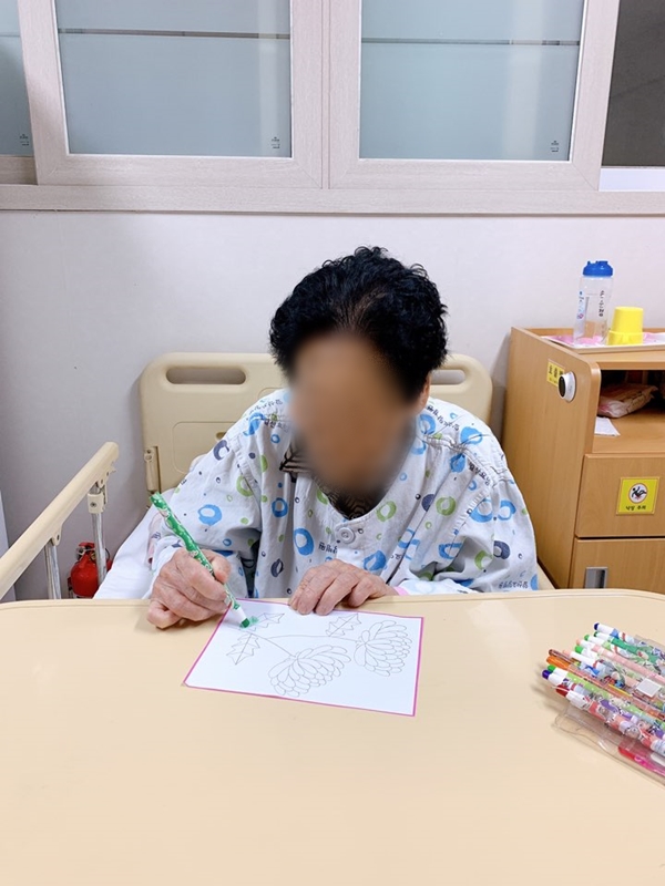 2019년10월18일 미술 활동 1W (4).jpg