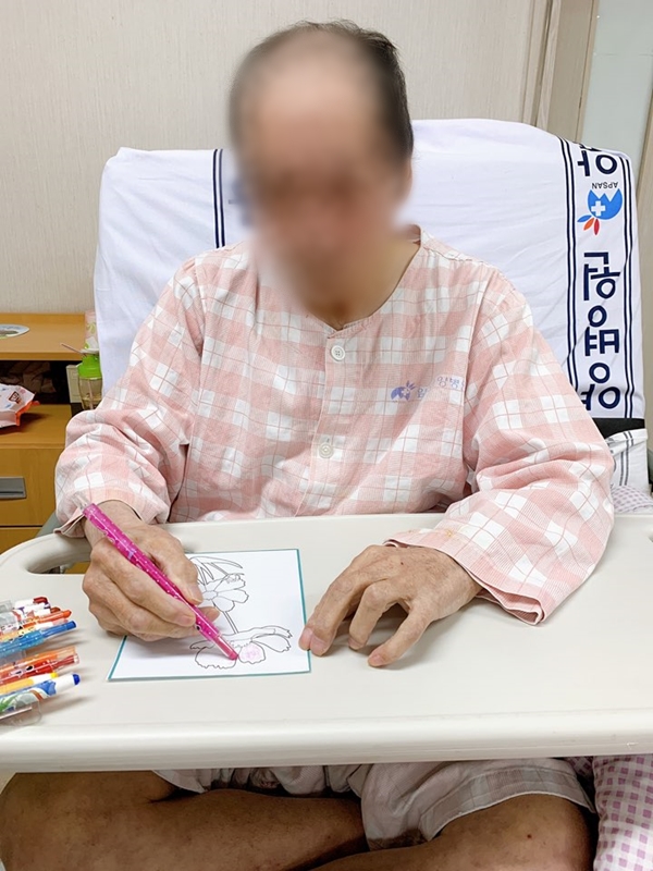 2019년10월18일 미술 활동 2W.jpg