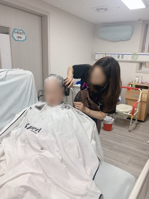 2019년11월28일 이미용봉사 (5).jpg